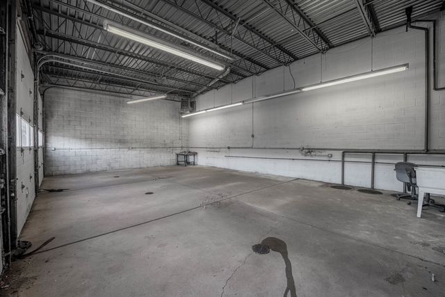 2724 N Pulaski Road, Chicago, IL 60639