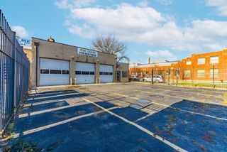 2724 N Pulaski Road, Chicago, IL 60639