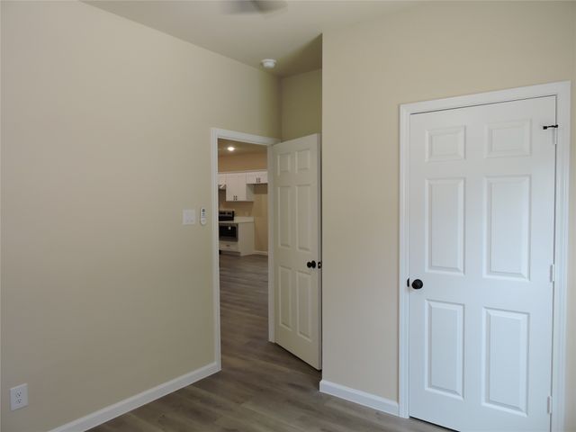 106 Navajo Drive, Mabank, TX 75156