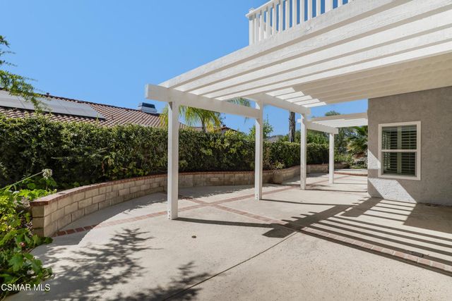 260 Goldenwood Circle, Simi Valley, CA 93065