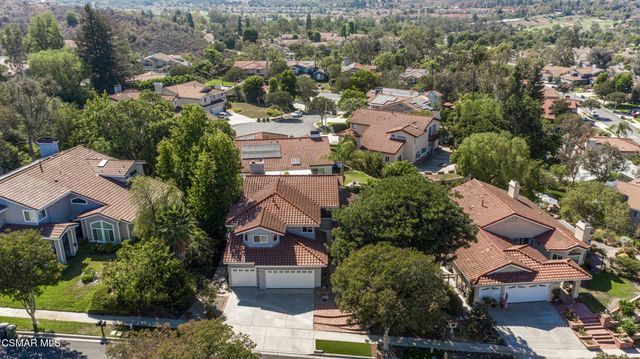 260 Goldenwood Circle, Simi Valley, CA 93065
