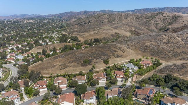260 Goldenwood Circle, Simi Valley, CA 93065