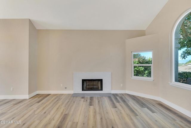 260 Goldenwood Circle, Simi Valley, CA 93065