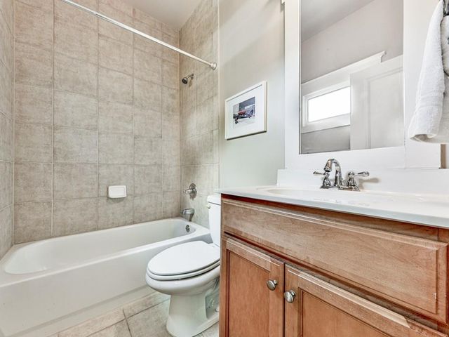 1110 Parkview SE Place, Smyrna, GA 30080