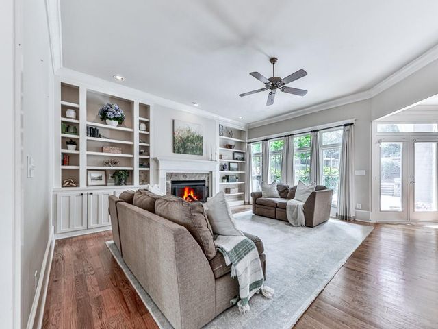 1110 Parkview SE Place, Smyrna, GA 30080