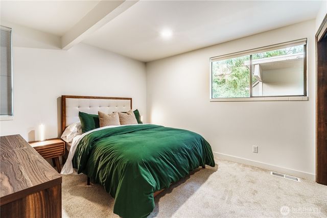 830 S 301st Place, Federal Way, WA 98003