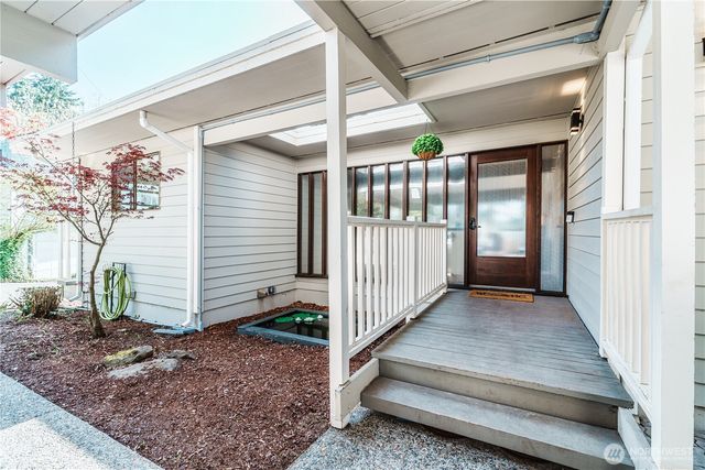 830 S 301st Place, Federal Way, WA 98003