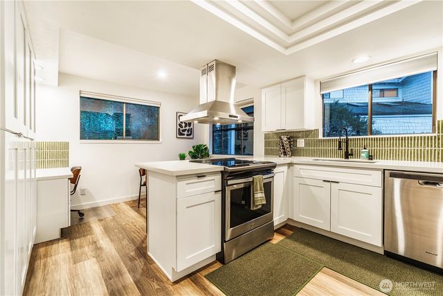 830 S 301st Place, Federal Way, WA 98003