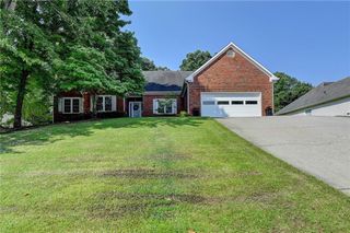 1610 Windsong Park Drive, Dacula, GA 30019