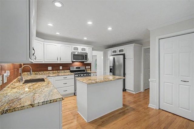 3424 Brandon Hall Way, Marietta, GA 30062
