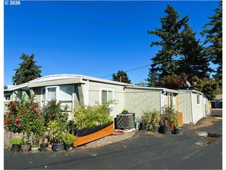 7958 Se GLENCOE Rd 1, Milwaukie, OR 97222