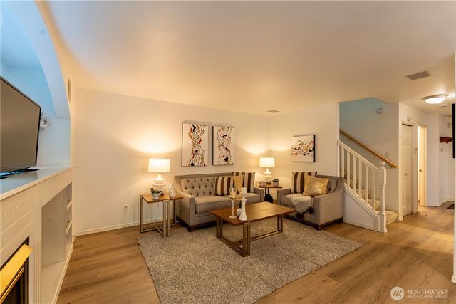 18809 20th Dr SE, Bothell, WA 98012