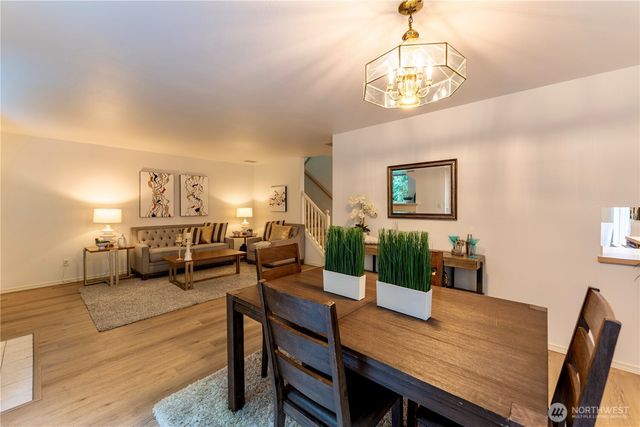 18809 20th Dr SE, Bothell, WA 98012