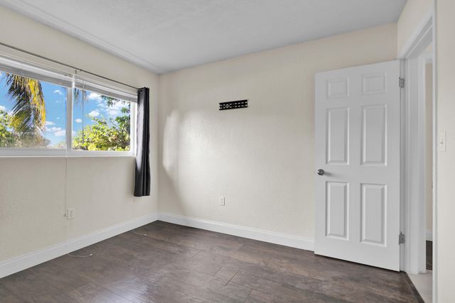 1821 Montague Street, Lake Worth Beach, FL 33461