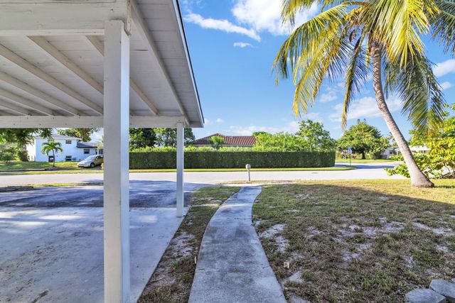 1821 Montague Street, Lake Worth Beach, FL 33461