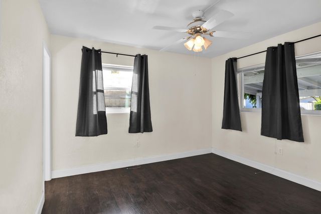 1821 Montague Street, Lake Worth Beach, FL 33461
