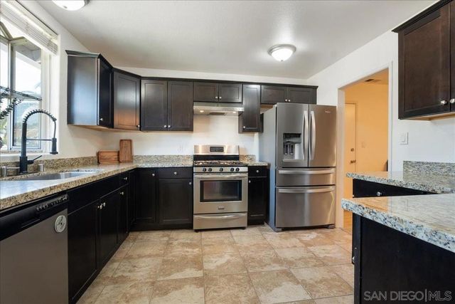 2861 Turnbull Street, Oceanside, CA 92054