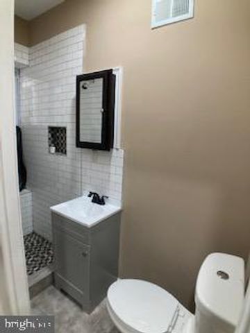 758 N DEKALB ST, Philadelphia, PA 19104