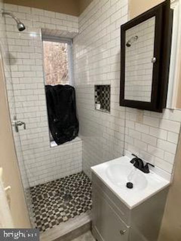 758 N DEKALB ST, Philadelphia, PA 19104