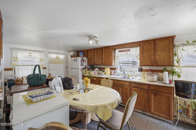 93 Center Street, Freehold, NJ 07728