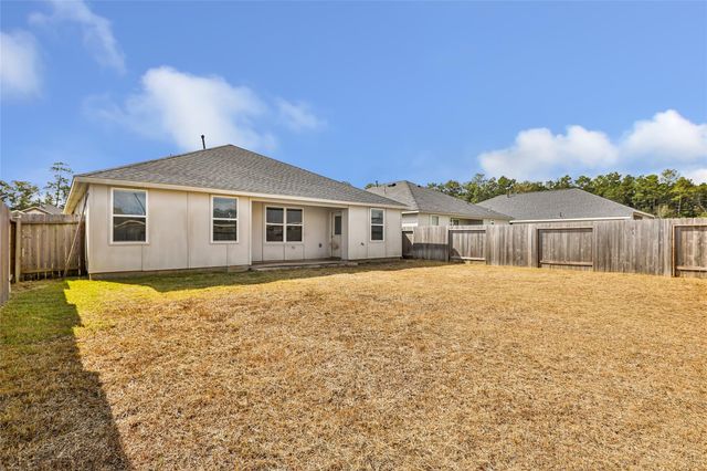 10240 Cabo Del Sol Drive, Cleveland, TX 77327