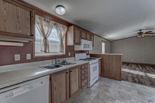 401 N SPRUCE, Rapid City, SD 57701