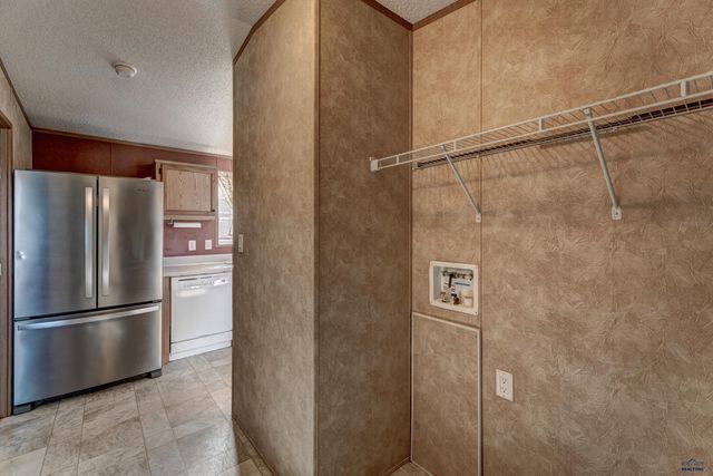 401 N SPRUCE, Rapid City, SD 57701