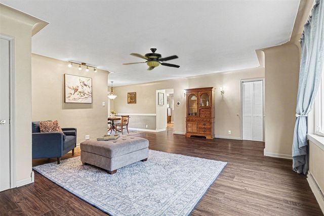 28 Troy Street, Battle Creek, MI 49037