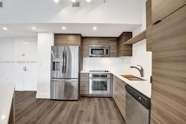 510 NW 84th Ave 636, Plantation, FL 33324