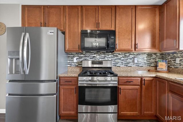 506 Rifle Ridge Drive, Wentzville, MO 63385