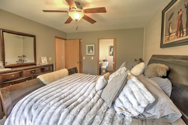 558 Spencer Drive, Evansville, WI 53536