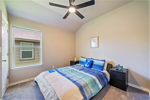 2221 Spoonbill Dr, Corpus Christi, TX 78414