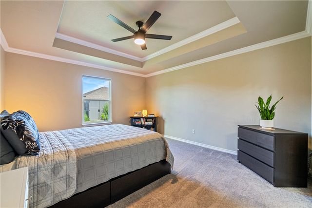 2221 Spoonbill Dr, Corpus Christi, TX 78414