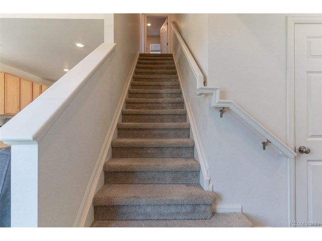 211 S Oak Hill St, Aurora, CO 80018