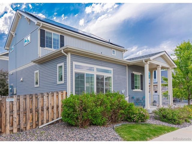 211 S Oak Hill St, Aurora, CO 80018