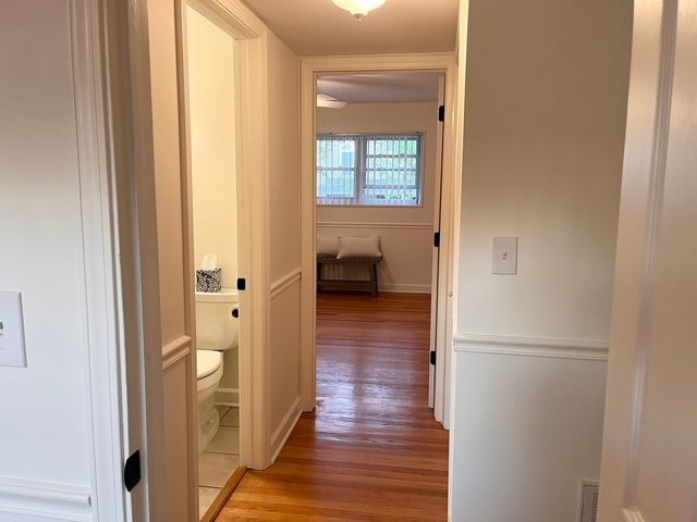 169 E Palatine Road J, Palatine, IL 60067