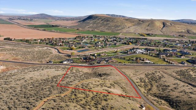 75029 E Homestead Road, Kennewick, WA 99338