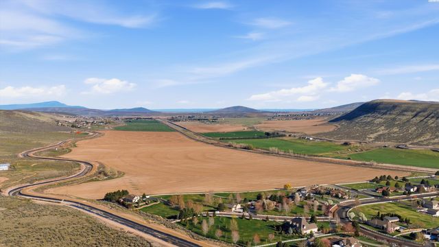 75029 E Homestead Road, Kennewick, WA 99338