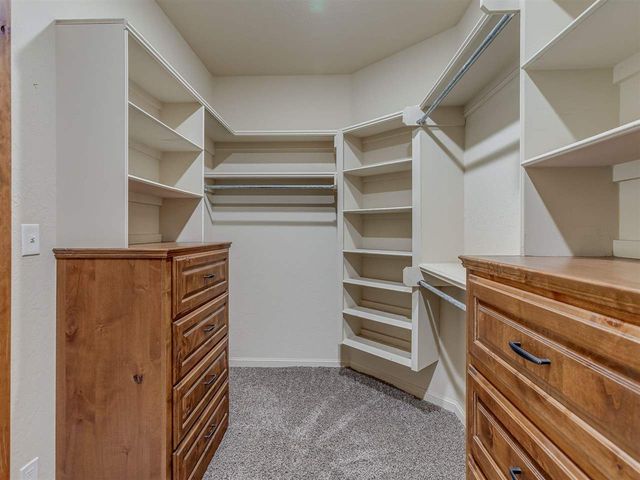 11663 NE Happy Hollow Rd, Elgin, OK 73538