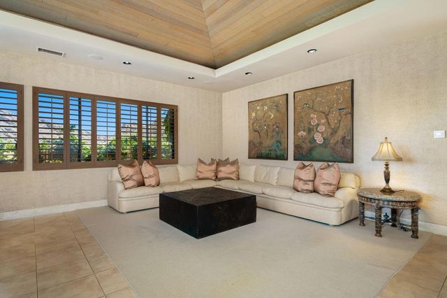 28 Evening Star Drive, Rancho Mirage, CA 92270