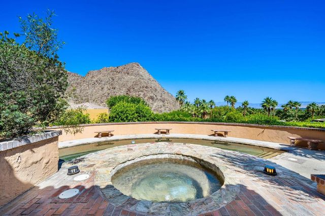 28 Evening Star Drive, Rancho Mirage, CA 92270