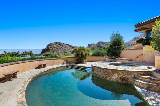28 Evening Star Drive, Rancho Mirage, CA 92270