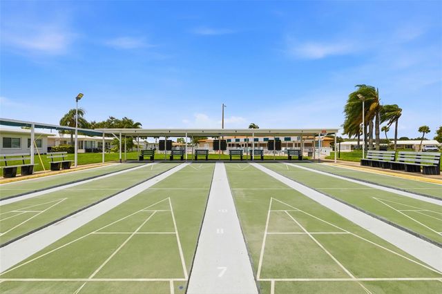 9729 37TH STREET N, Pinellas Park, FL 33782