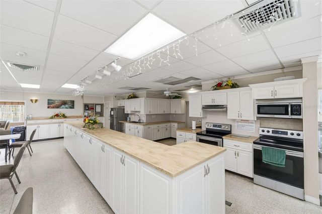 9729 37TH STREET N, Pinellas Park, FL 33782