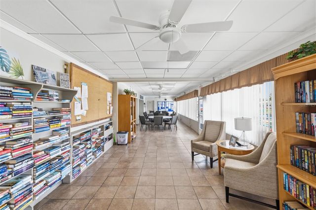 9729 37TH STREET N, Pinellas Park, FL 33782