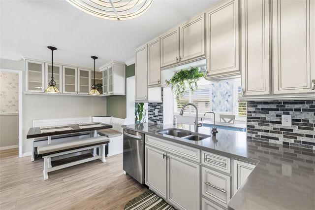9729 37TH STREET N, Pinellas Park, FL 33782