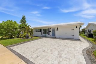 9729 37TH STREET N, Pinellas Park, FL 33782