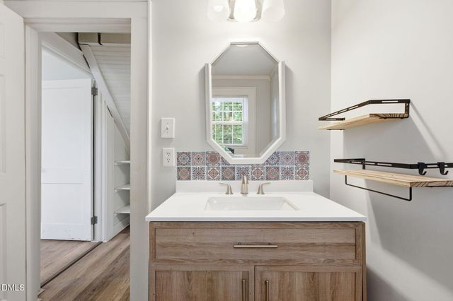 1627 Melody Lane, Burlington, NC 27215