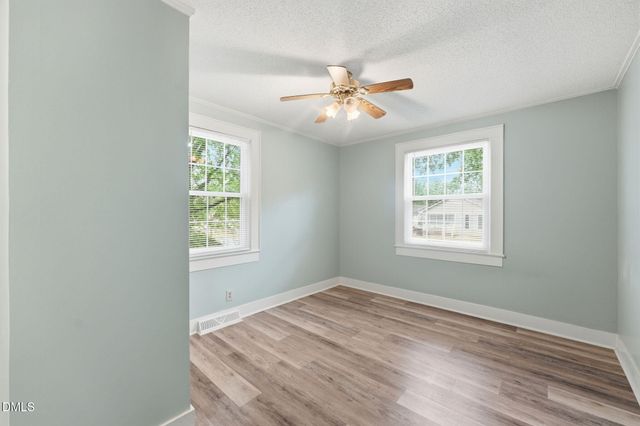 1627 Melody Lane, Burlington, NC 27215