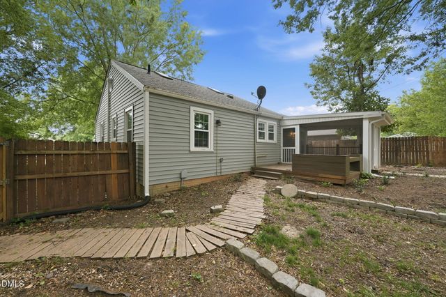 1627 Melody Lane, Burlington, NC 27215